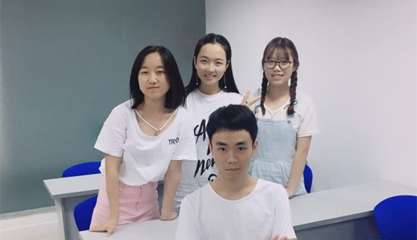 法語(yǔ)初級(jí)2班結(jié)課（唐越老師） 2017-8-12