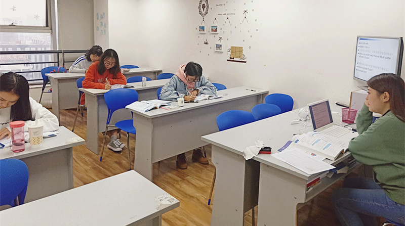 德語A1.2（艾婷靜老師）